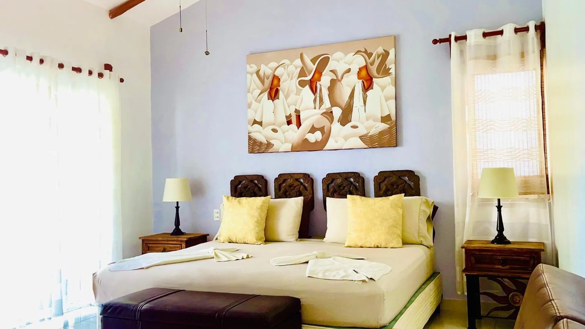 Гостевой дом Deluxe Jacuzzi Balcony Room With Swimming Pool Air Conditioning And Parking Плая-дель-Кармен